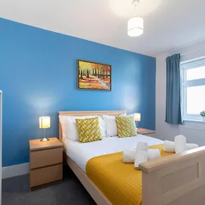 https://modern-3-bed-home.tophotelsbath.com